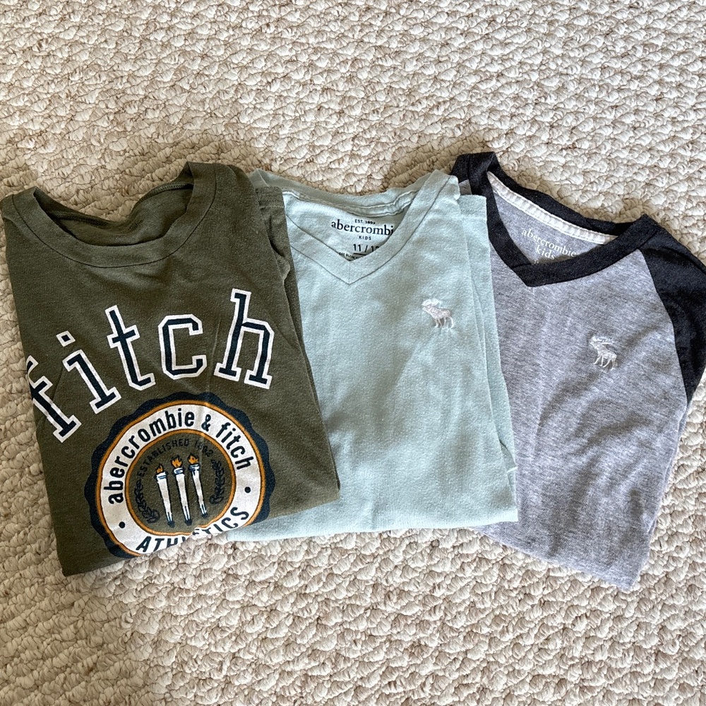 Abercrombie kids - boys tshirts size 11/12
